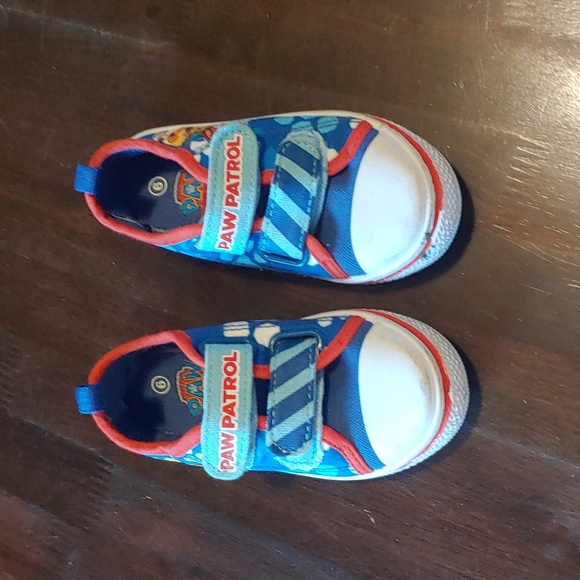 Paw Patrol Velcro Shoes size 6 - Picture 1 of 9